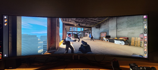 探索装饰艺术风格的VR游戏游乐园玩法与背景